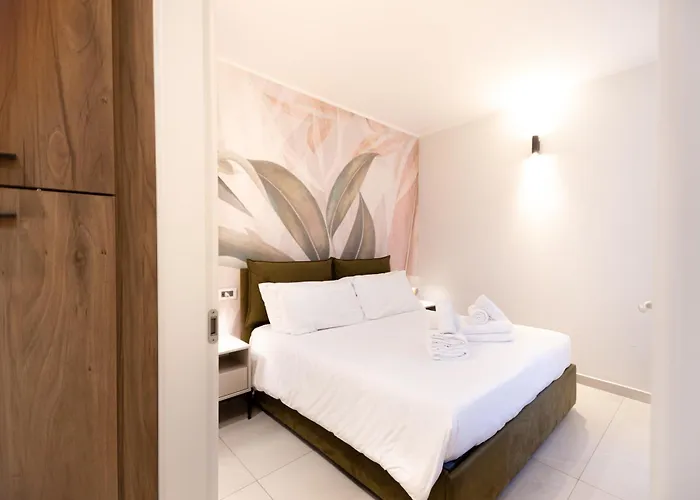 Manu Luxury